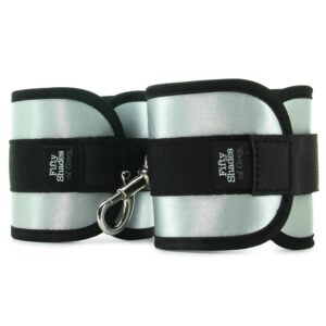 MANETTE IN TESSUTO CON VELCRO E GANCIO 50 SFUMATURE DI GRIGIO "TOTALMENTE SUA" - immagine 7