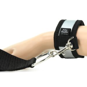 SET BDSM COSTRITTIVO 50 SFUMATURE DI GRIGIO "TIENI DURO" - immagine 3